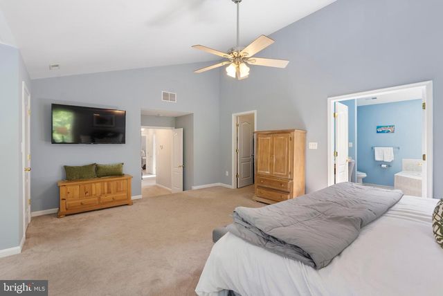 5 COOPERSTOWN CT, Phoenix, MD 21131