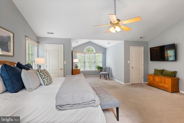 5 COOPERSTOWN CT, Phoenix, MD 21131