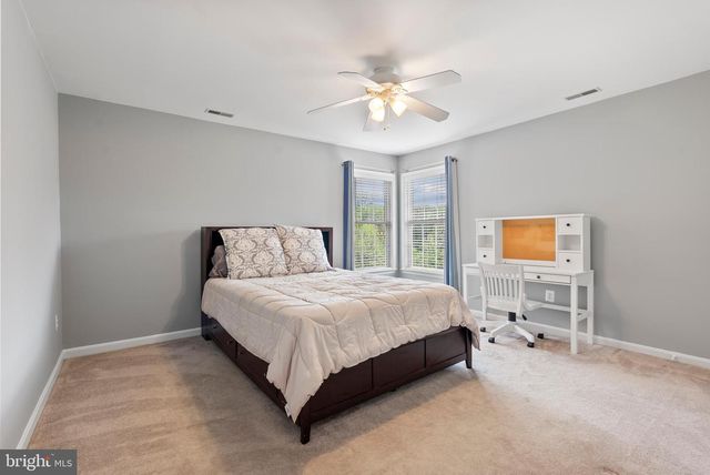 5 COOPERSTOWN CT, Phoenix, MD 21131