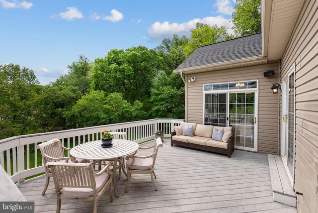 5 COOPERSTOWN CT, Phoenix, MD 21131