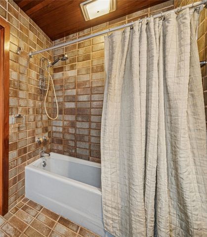 128 Hastings Street, Point Breeze, PA 15206