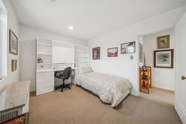 128 Hastings Street, Point Breeze, PA 15206
