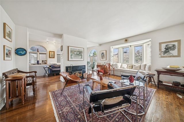 128 Hastings Street, Point Breeze, PA 15206