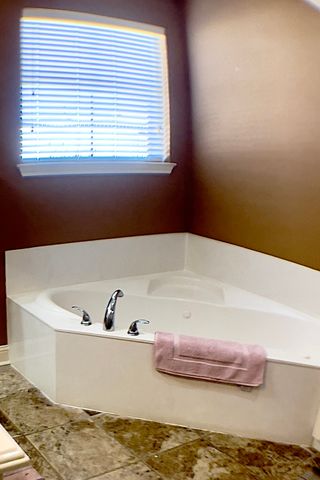 201 S Pearl Street, Mart, TX 76664