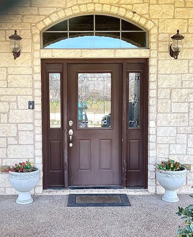 201 S Pearl Street, Mart, TX 76664