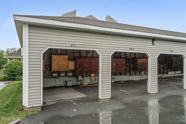 1200 Hillside Avenue APT 401, Niskayuna, NY 12309
