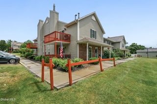 1200 Hillside Avenue APT 401, Niskayuna, NY 12309