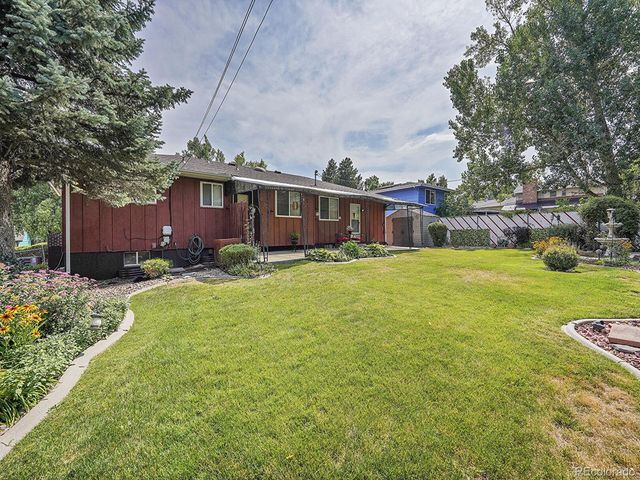 6769 W 70th Avenue, Arvada, CO 80003