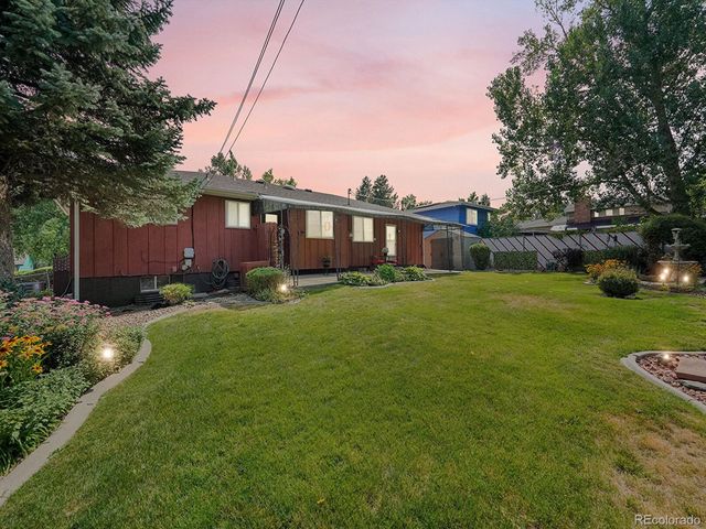 6769 W 70th Avenue, Arvada, CO 80003