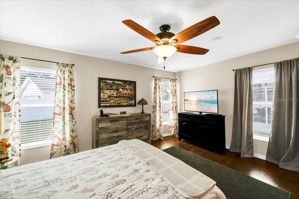 Image 25 of property listing at 6789 ASHBURY DRIVE, Lakeland, FL 33809