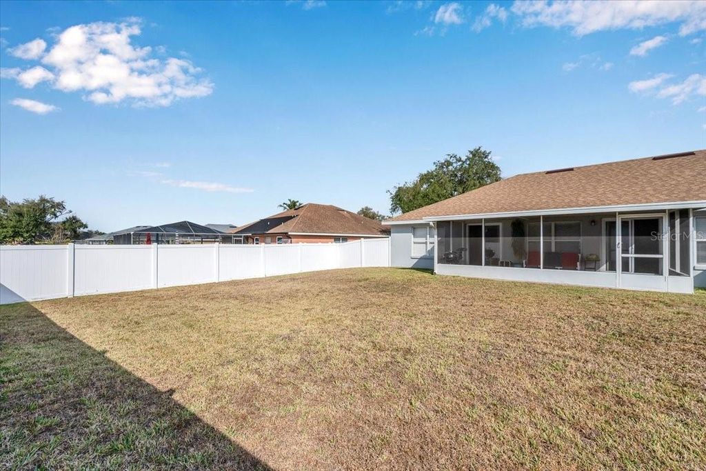 Image 44 of property listing at 6789 ASHBURY DRIVE, Lakeland, FL 33809