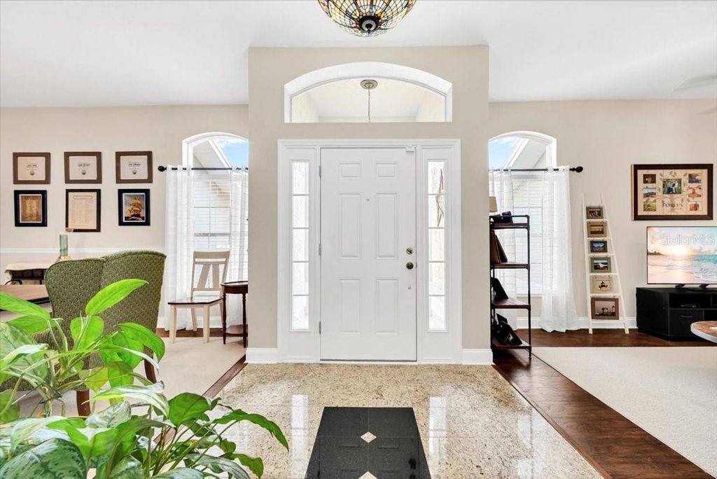 Image 9 of property listing at 6789 ASHBURY DRIVE, Lakeland, FL 33809