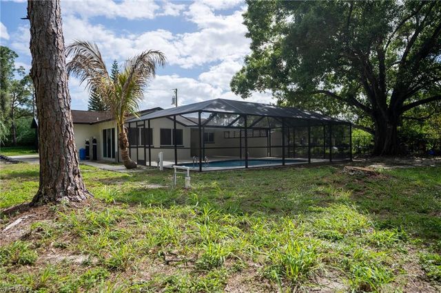 5016 4th ST W, Lehigh Acres, FL 33971