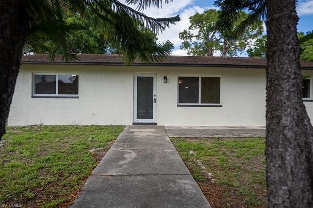 5016 4th ST W, Lehigh Acres, FL 33971