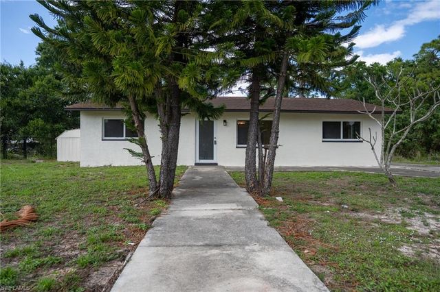 5016 4th ST W, Lehigh Acres, FL 33971