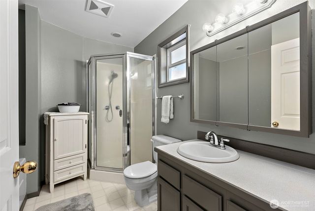 10410 152nd Street E, Puyallup, WA 98374