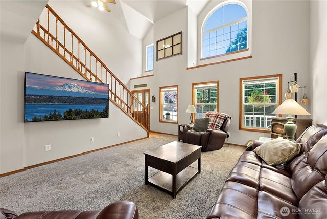 10410 152nd Street E, Puyallup, WA 98374