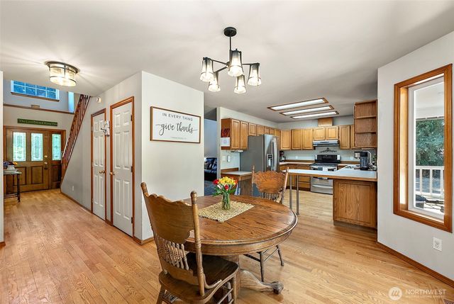 10410 152nd Street E, Puyallup, WA 98374