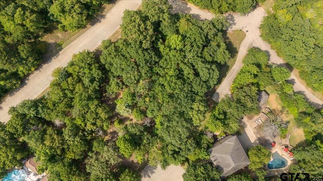 4856 Nicklaus Ct., Tyler, TX 75709