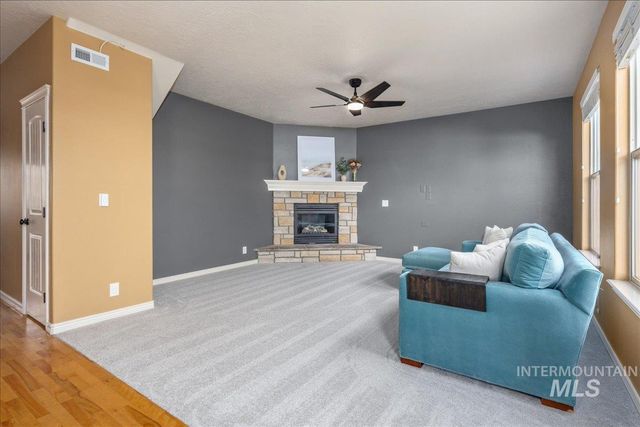 2915 S Nephrite Way, Meridian, ID 83642