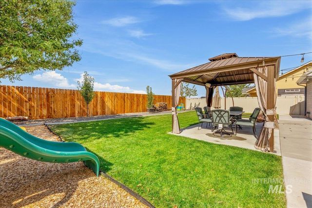 2915 S Nephrite Way, Meridian, ID 83642