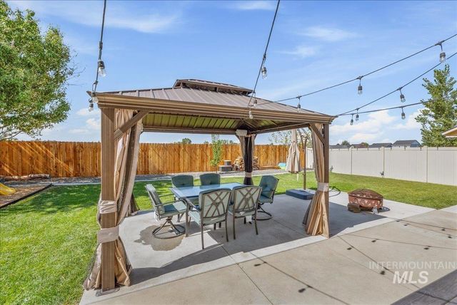 2915 S Nephrite Way, Meridian, ID 83642