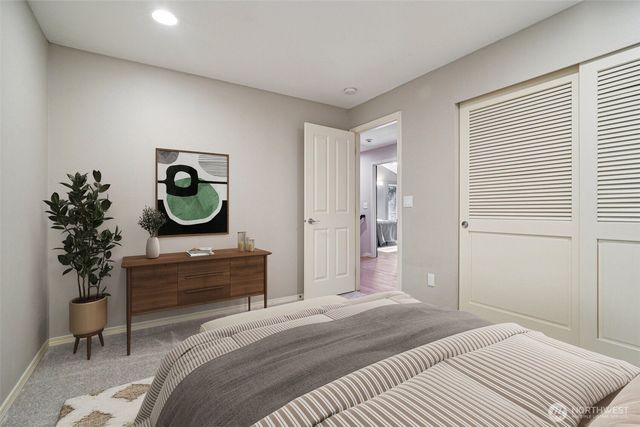 16430 266th Avenue SE, Issaquah, WA 98027