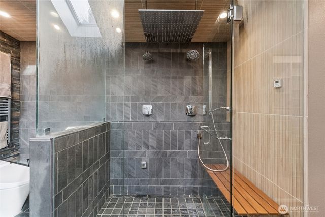 16430 266th Avenue SE, Issaquah, WA 98027