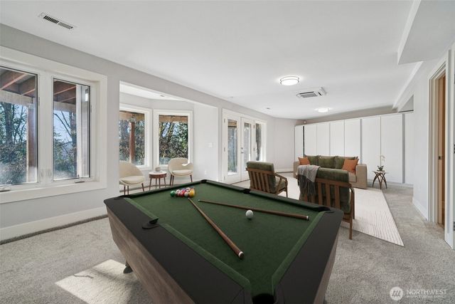 16430 266th Avenue SE, Issaquah, WA 98027