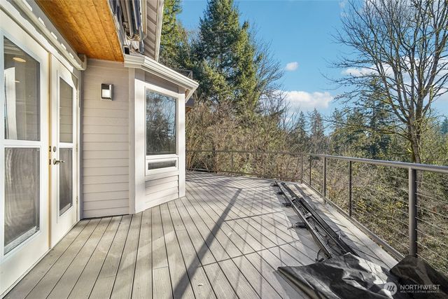 16430 266th Avenue SE, Issaquah, WA 98027