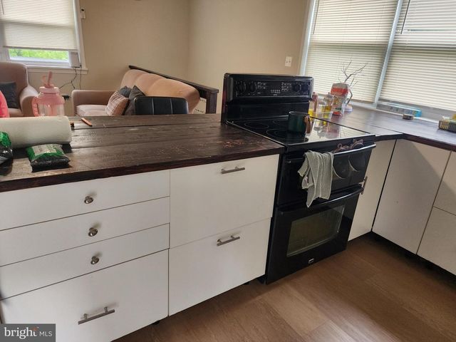 6208 WALTON AVE, Suitland, MD 20746