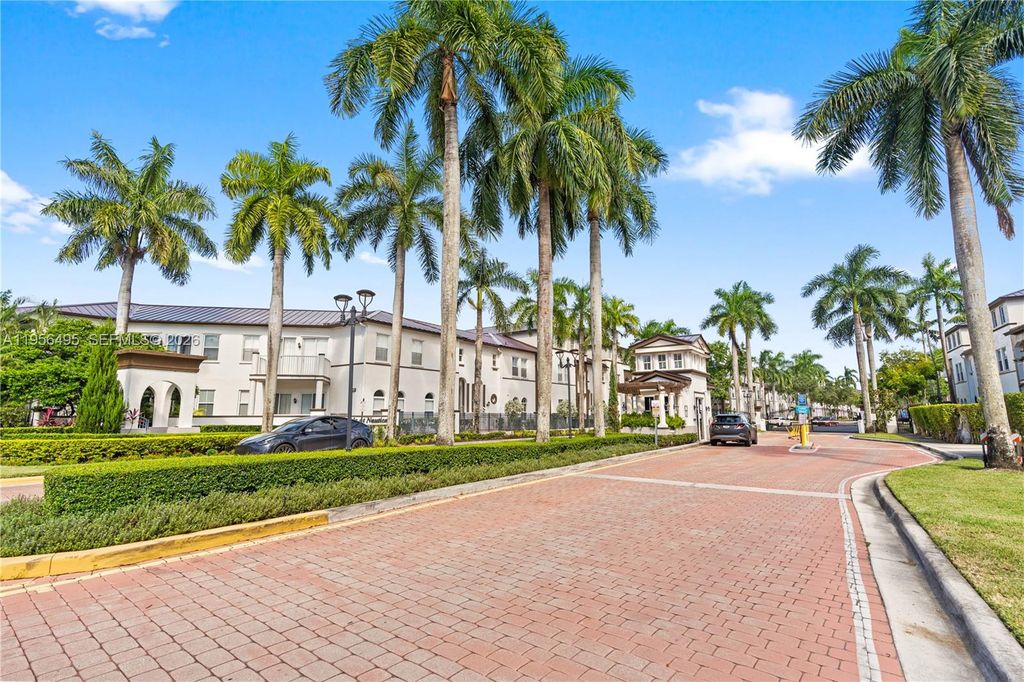 4301 SW 160th Ave 110, Miramar, FL 33027