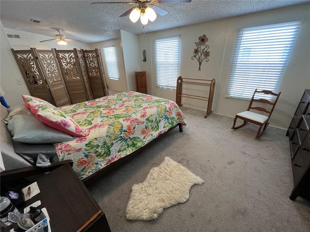 8335 FANTASIA PARK WAY, Riverview, FL 33578