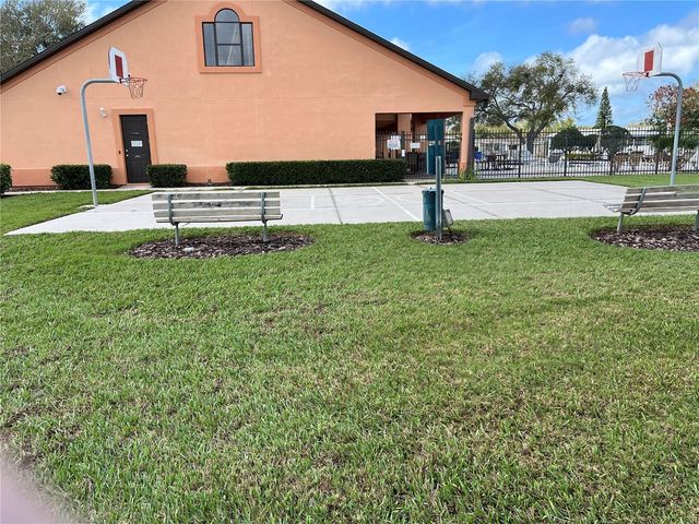 8335 FANTASIA PARK WAY, Riverview, FL 33578