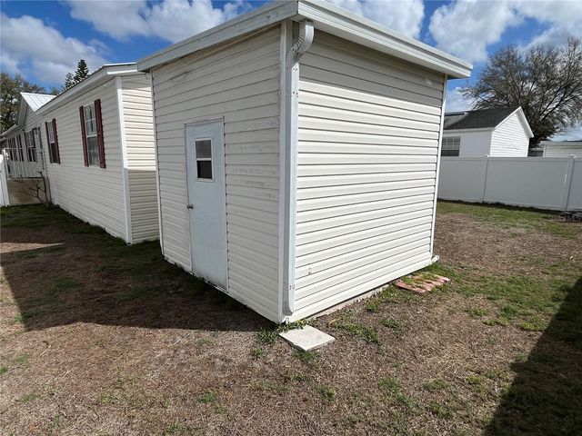 8335 FANTASIA PARK WAY, Riverview, FL 33578