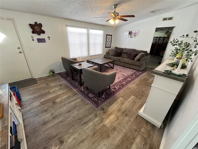 8335 FANTASIA PARK WAY, Riverview, FL 33578