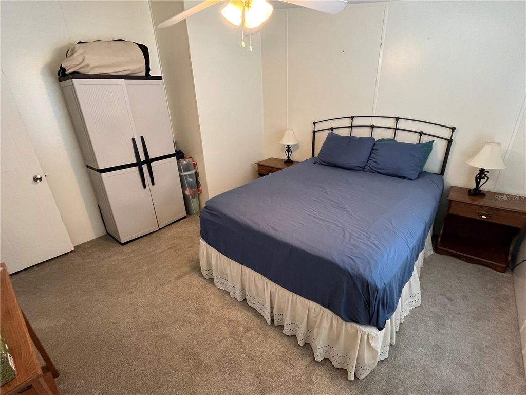 Image 29 of property listing at 8335 FANTASIA PARK WAY, Riverview, FL 33578