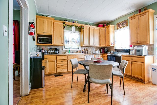 1605 Hutchings, Ballinger, TX 76821