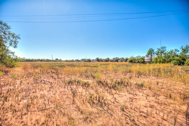 1605 Hutchings, Ballinger, TX 76821