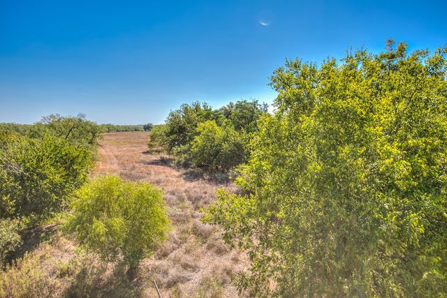 1605 Hutchings, Ballinger, TX 76821