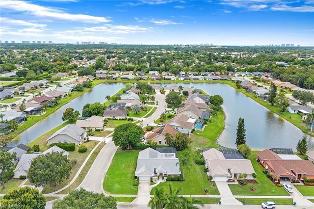 10340 Regent CIR, Naples, FL 34109