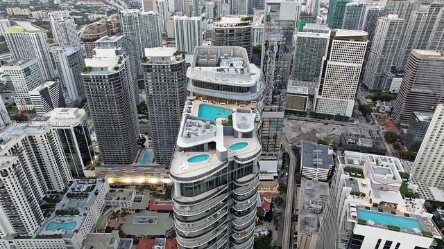 1000 Brickell Plz 3702, Miami, FL 33131
