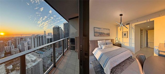 1000 Brickell Plz 3702, Miami, FL 33131