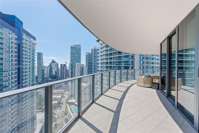 1000 Brickell Plz 3702, Miami, FL 33131