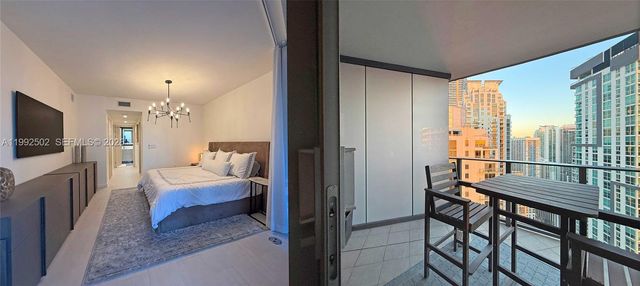 1000 Brickell Plz 3702, Miami, FL 33131