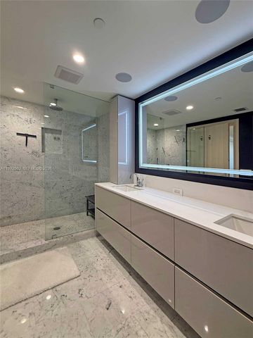 1000 Brickell Plz 3702, Miami, FL 33131