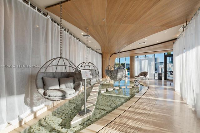 1000 Brickell Plz 3702, Miami, FL 33131