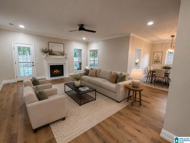 145 BERKSHIRE MANOR CIRCLE, Alabaster, AL 35007