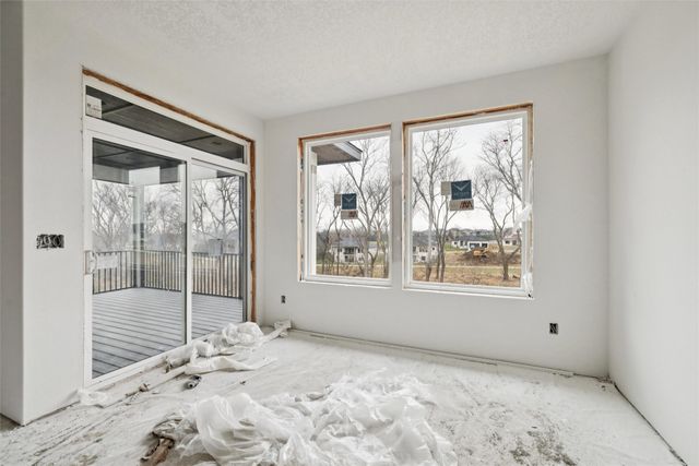 14503 Catalpa Drive, Urbandale, IA 50323