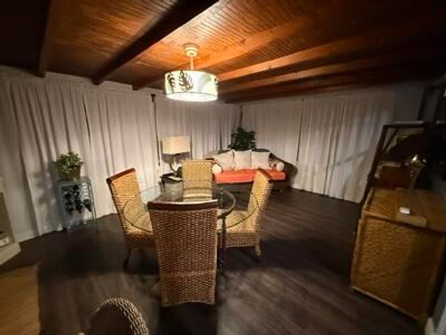 532 Foresteria Drive, West Palm Beach, FL 33403